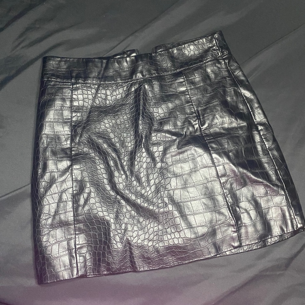 Women skirts